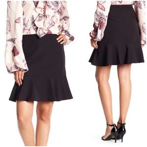 <NEW> NANETTE LEPORE Spandex Ruffle Trumpet Skirt